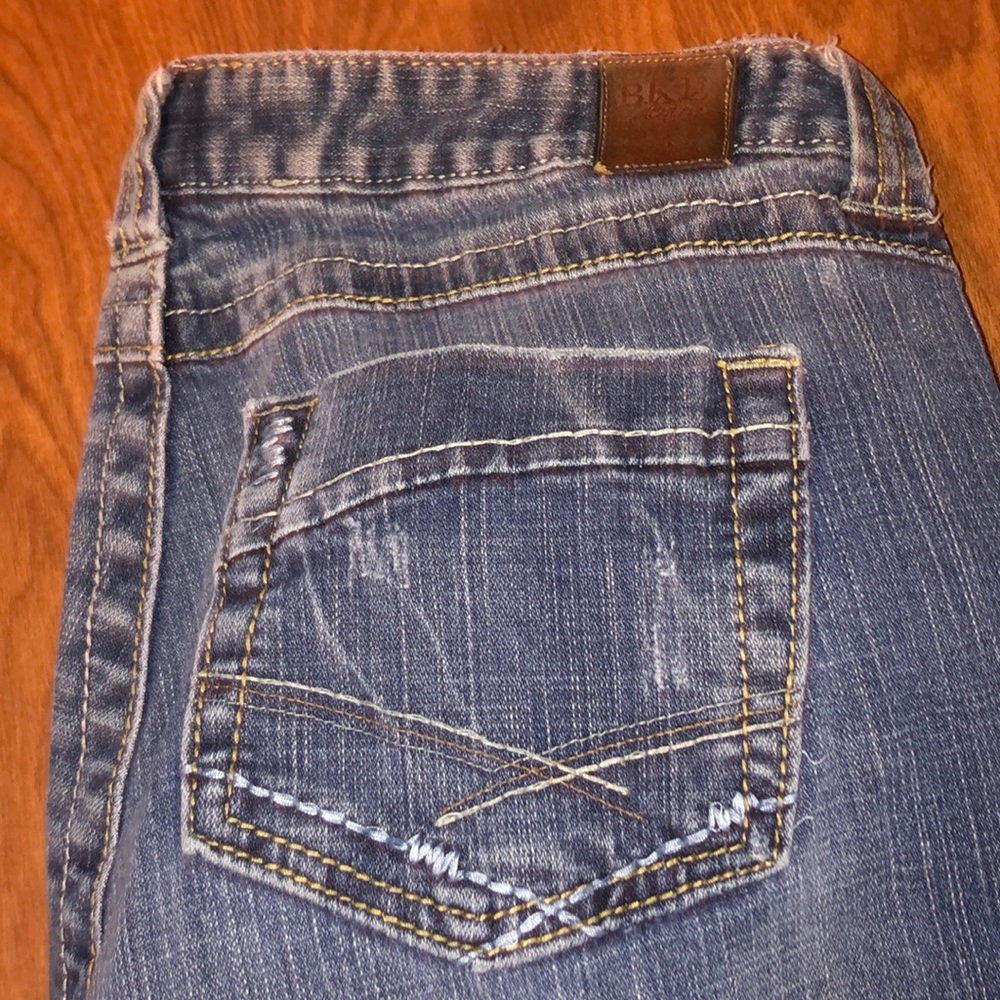 Super cute BKE denim shorts